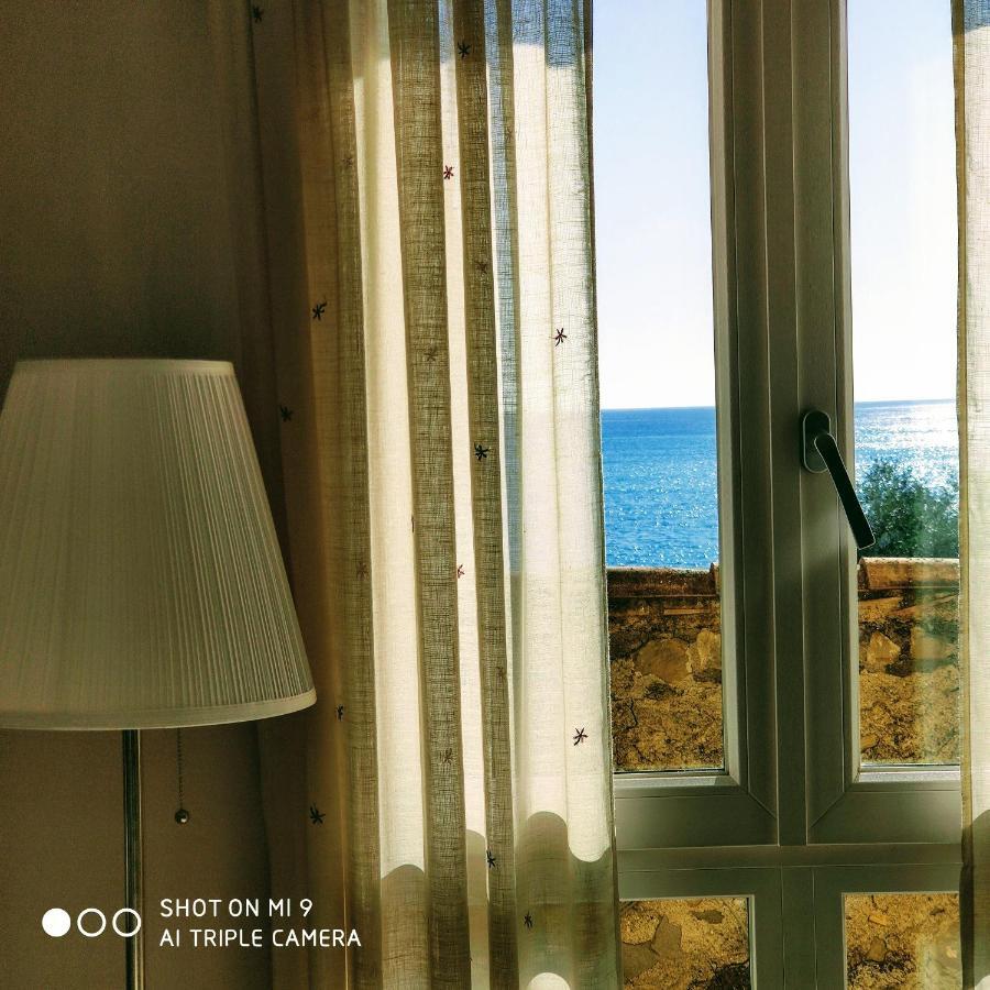 Torre Dei Pirati Villa Letojanni Dış mekan fotoğraf